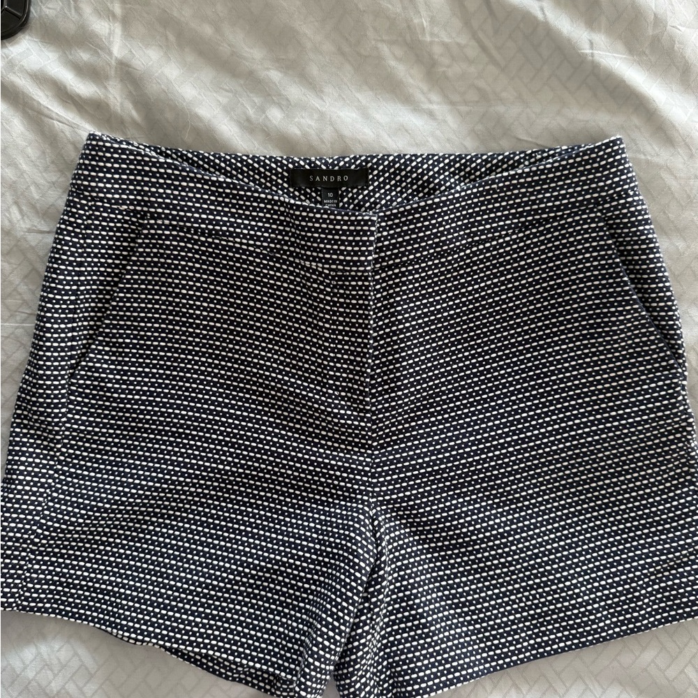New Sandro Women's Navy and White Textured Shorts Sz 10